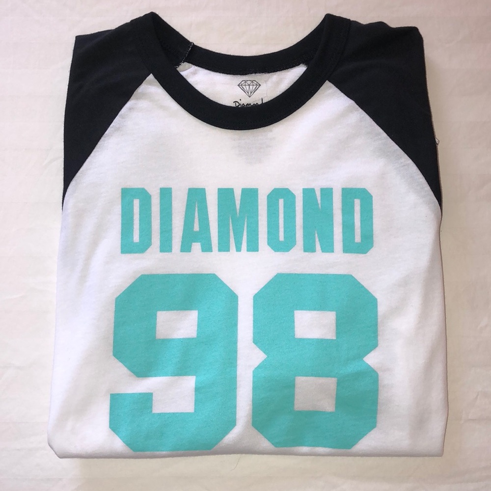 NWOT Diamond Supply long sleeve